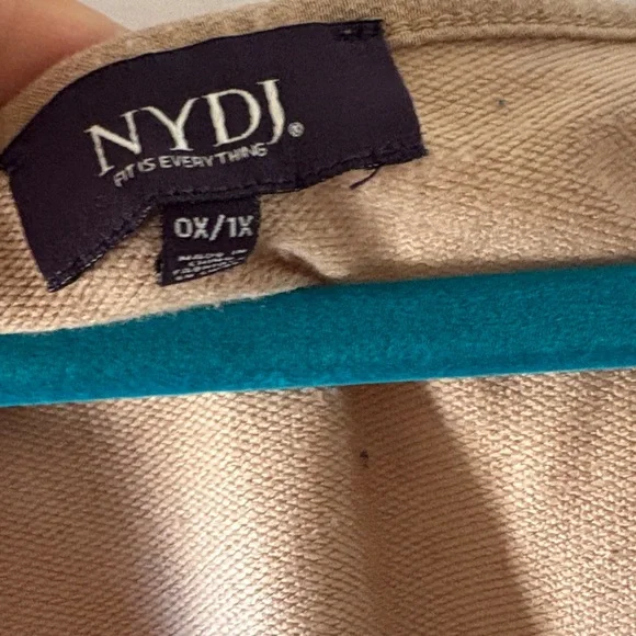 NYDJ Women's Beige Pajama Set - Picture 4 of 7